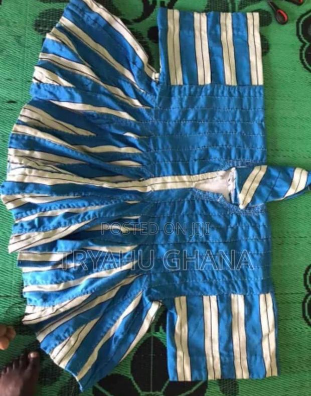 Order All Your Favorite Original Northern Hand-Made Smock · Photo 2