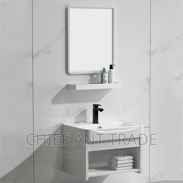 Cabinet Basin + Mirrior Glass Stand · Photo 1
