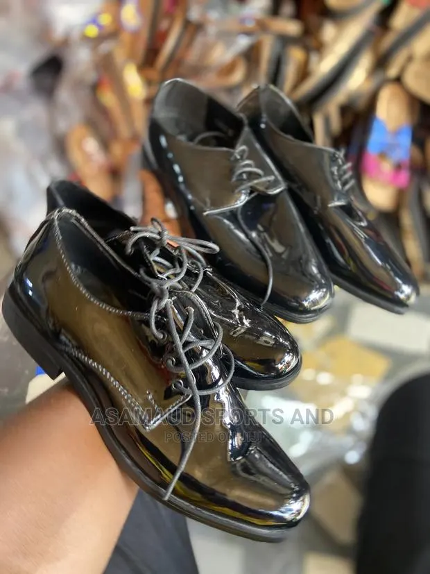 Original Mirror Police and Military Shoes · Photo 1