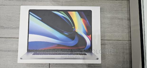 New Laptop Apple MacBook Pro 2019 16GB Intel Core I9 SSD 1T · Photo 3