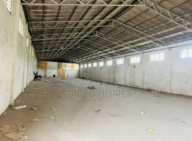 North Industrial Area Warehouse for Rent · Photo 1