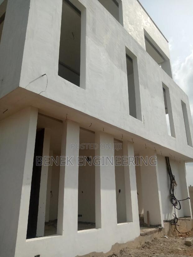 Building and Construction · Photo 1