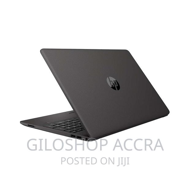 New Laptop HP 250 G8 8GB Intel Core I3 SSD 256GB · Photo 1