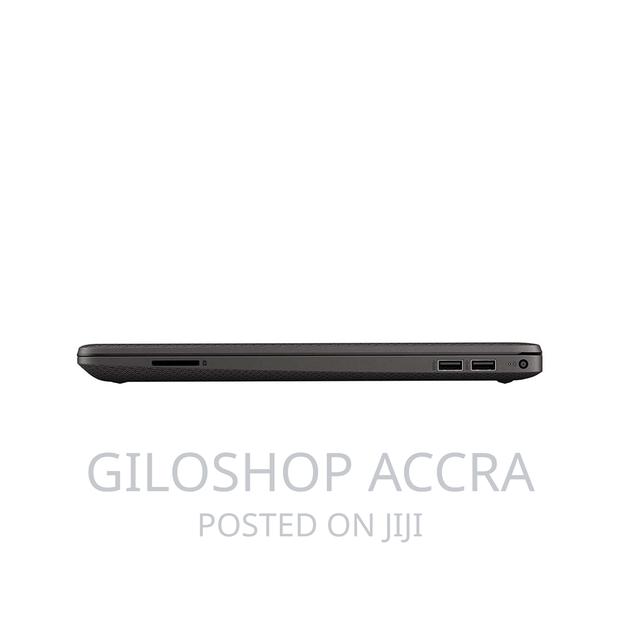 New Laptop HP 250 G8 8GB Intel Core I3 SSD 256GB · Photo 5