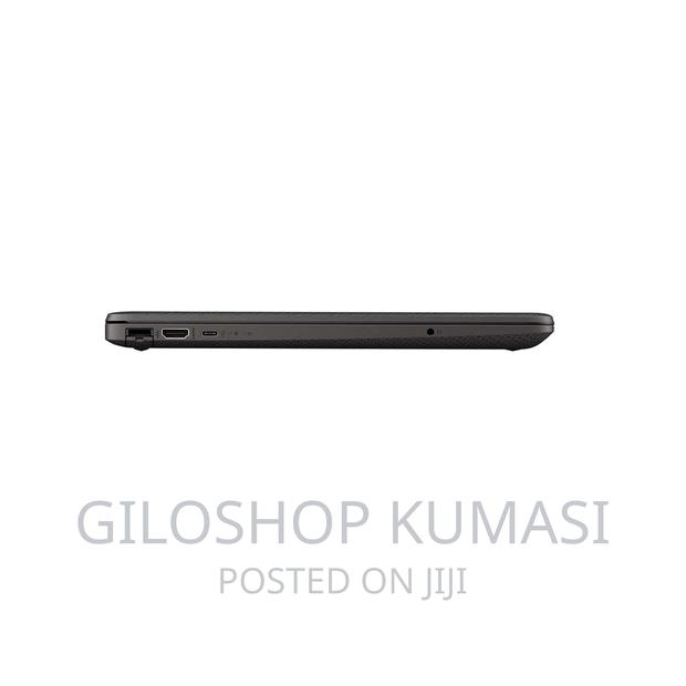 New Laptop HP 250 G8 8GB Intel Core I3 SSD 256GB · Photo 2