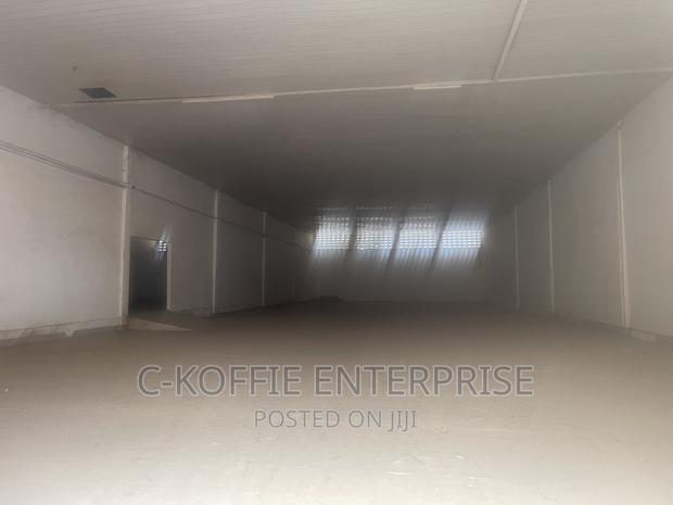 800 SQM Warehouse at Spintex for Rent · Photo 3