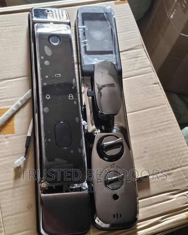 Quality Smart Lock With Wifi [Fingerprint+Code+Card] · Photo 1