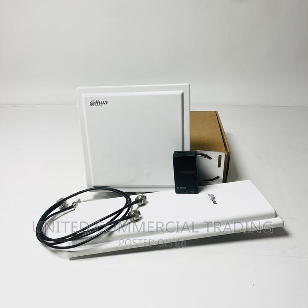 Outdoor Wireless Video Transmitter · Photo 1