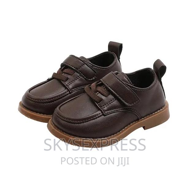 New Children Leather Shoes · Photo 3