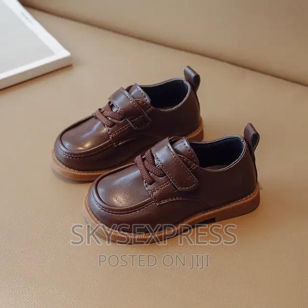 New Children Leather Shoes · Photo 1