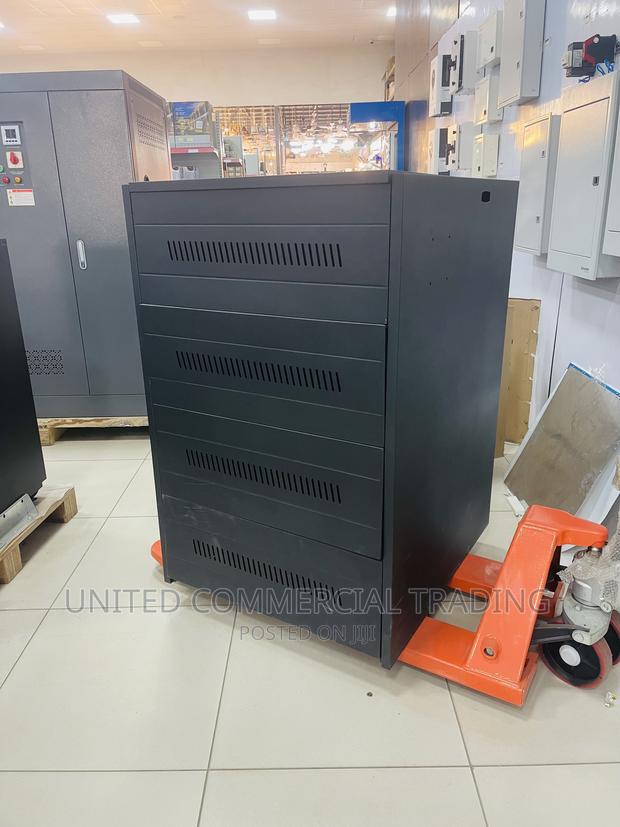 Ups Battery Cabinet · Photo 3