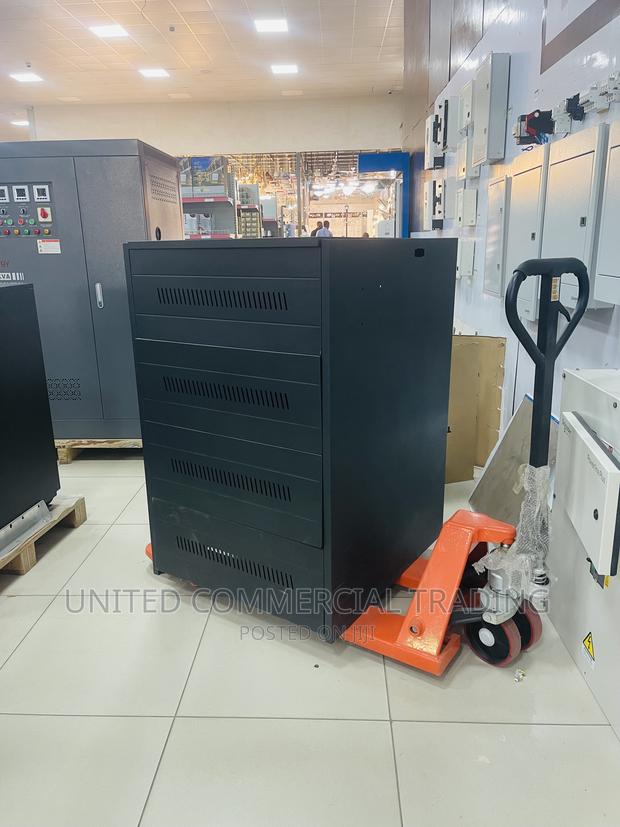 Ups Battery Cabinet · Photo 1
