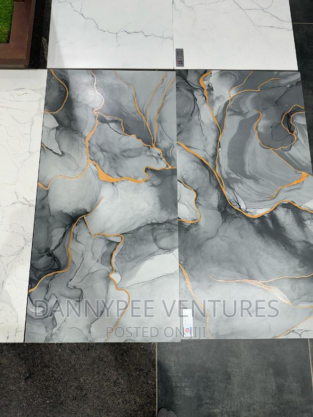 60/120 Porcelain Floor Tiles · Photo 1