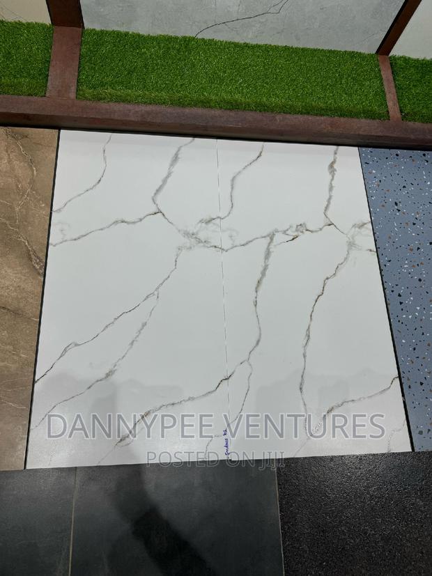 30/60 Carracatta Tiles · Photo 1