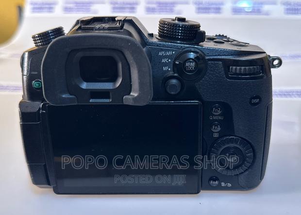 Foreign Used Panasonic GH5 · Photo 2