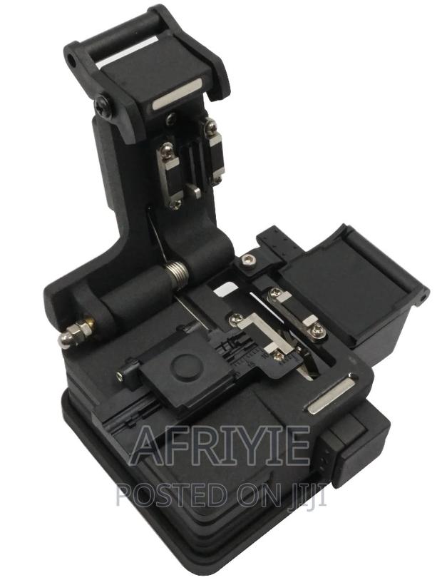 Fiber Optic Cleaver · Photo 1