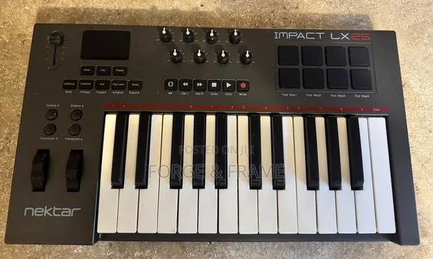 Nektar Impact LX25 USB MIDI Keyboard · Photo 1