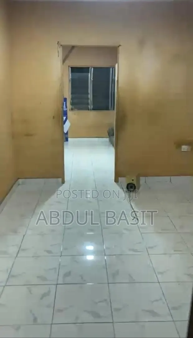 1bdrm Room & Parlour in Malejor for rent · Photo 1