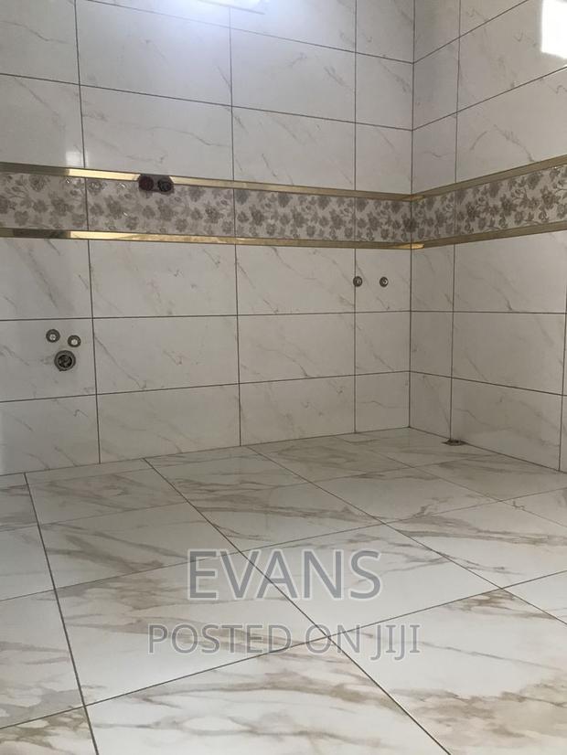 Tiles Engineer · Photo 3