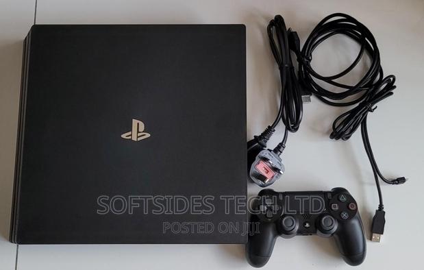 Cheap 1tb Playstation 4 Pro From Uk With Controller · Photo 1