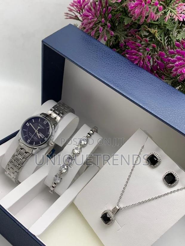 Val’S Day Gift Set · Photo 2