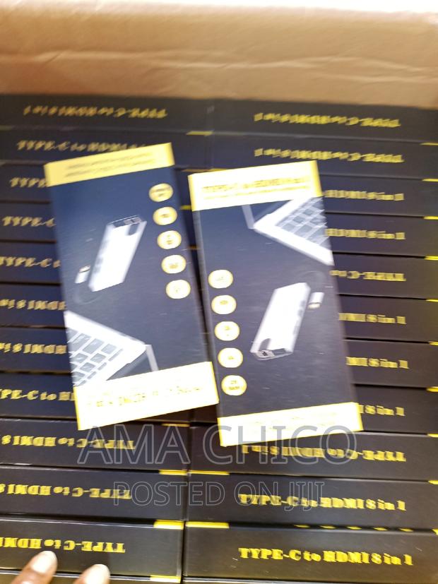 Type C to Hdmi and Vga (8 in 1) · Photo 2