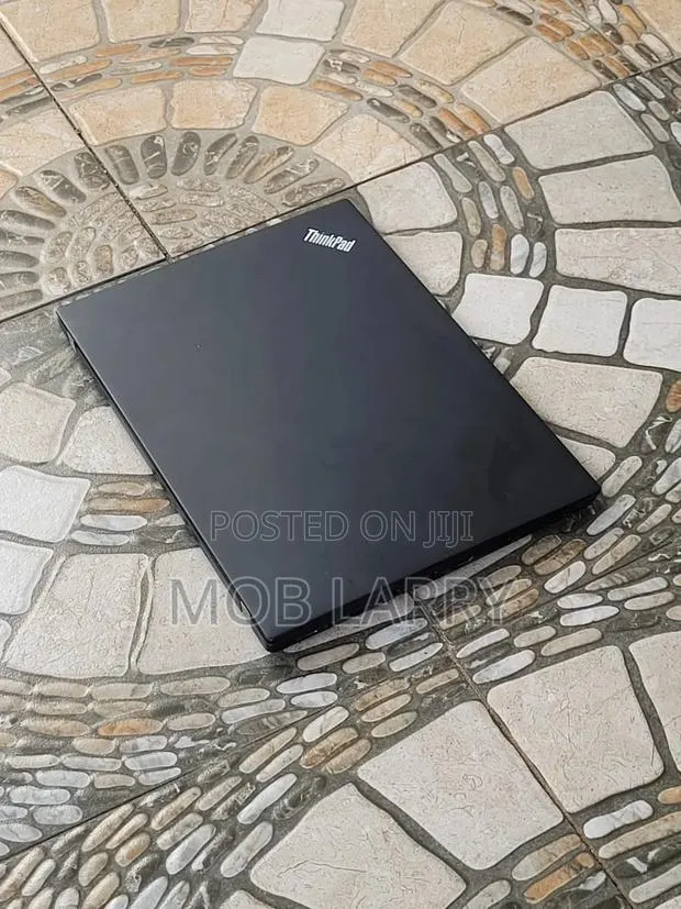 Laptop Lenovo ThinkPad T480s 8GB Intel Core i5 SSD 256GB · Photo 1