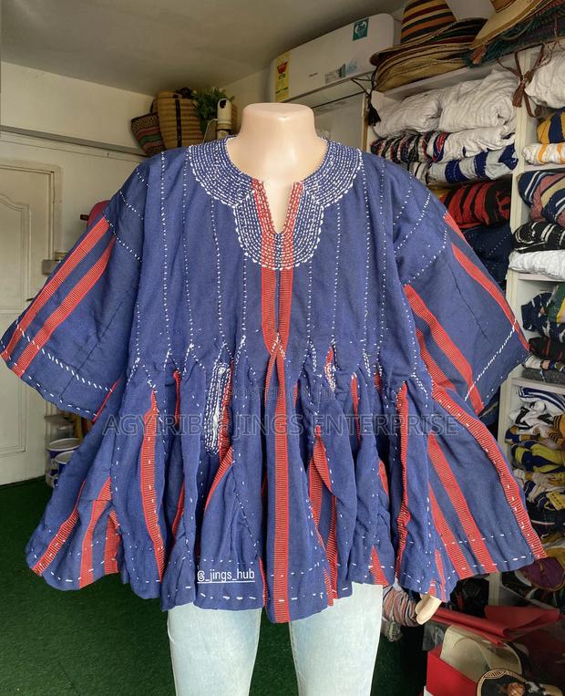 Men’S Smock · Photo 2