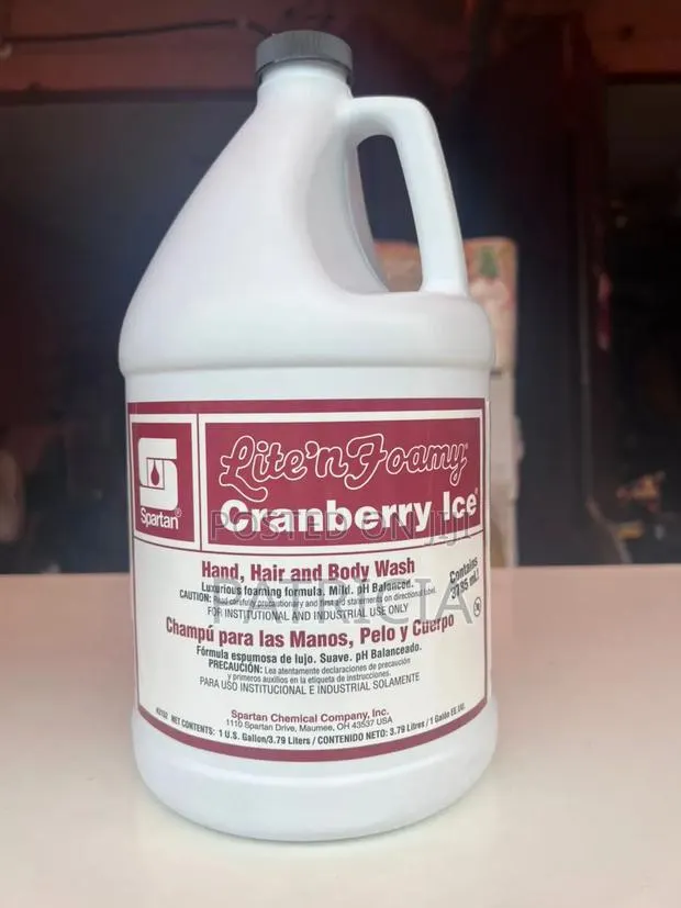 Spartan Lite'n Foamy Cranberry Ice Hand, Hair Body Wash – 3.79l · Photo 1
