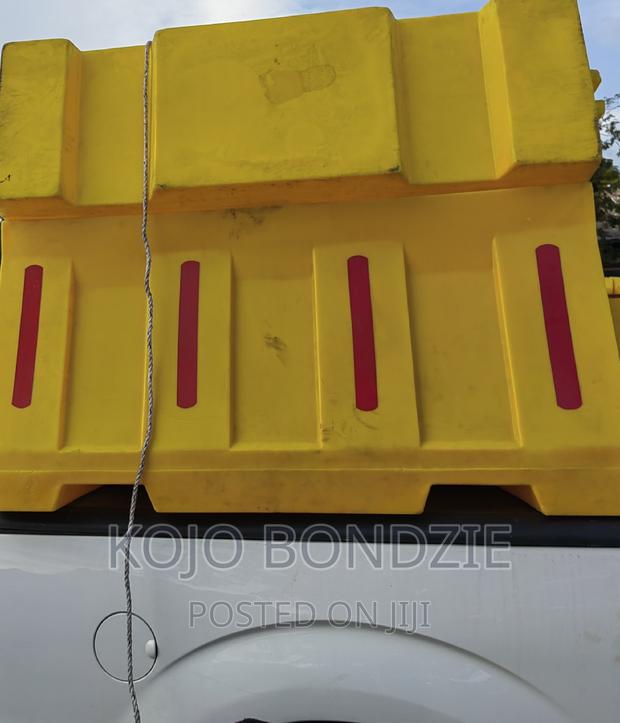 Road Block /Barricade · Photo 3
