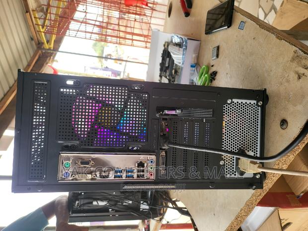 New Desktop Computer Asus 16GB Intel Core I7 SSD 256GB · Photo 4