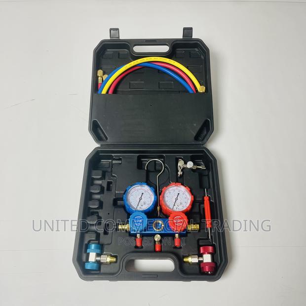 AC Manifold Gauge Horizontal · Photo 1