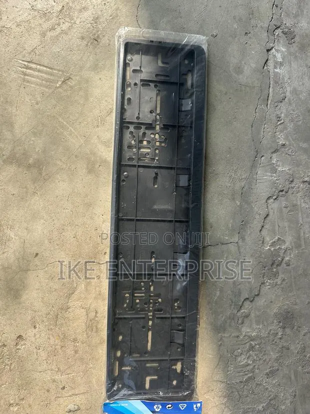 License Plate Frame · Photo 1