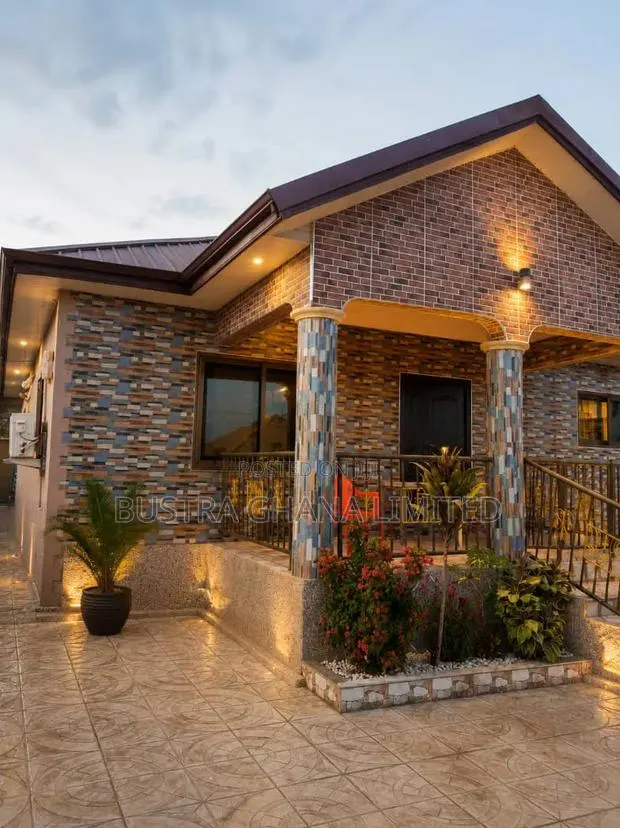 Furnished 3bdrm House in Budumburam for sale · Photo 1