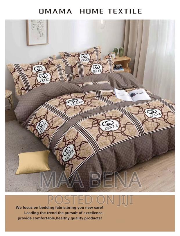 Cotton Bedsheet With Pillowcases · Photo 8
