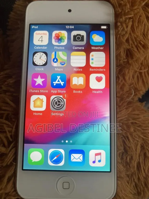 Apple iPod 32g 6gen · Photo 1