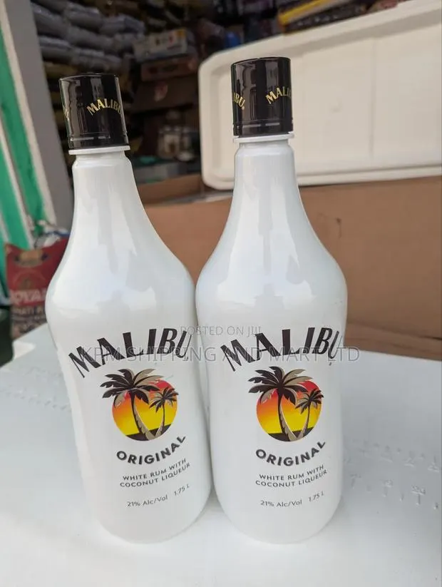 Malibu Original Liqueur(1.75ltrs Usa) · Photo 1