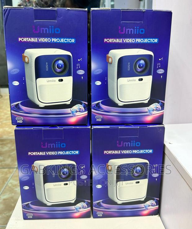 High Resolution Mini Android Projectors · Photo 1