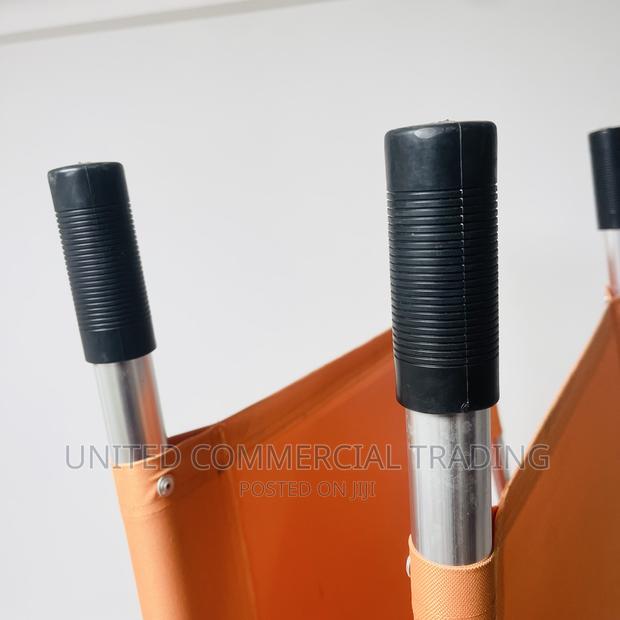 Stretcher Orange · Photo 2