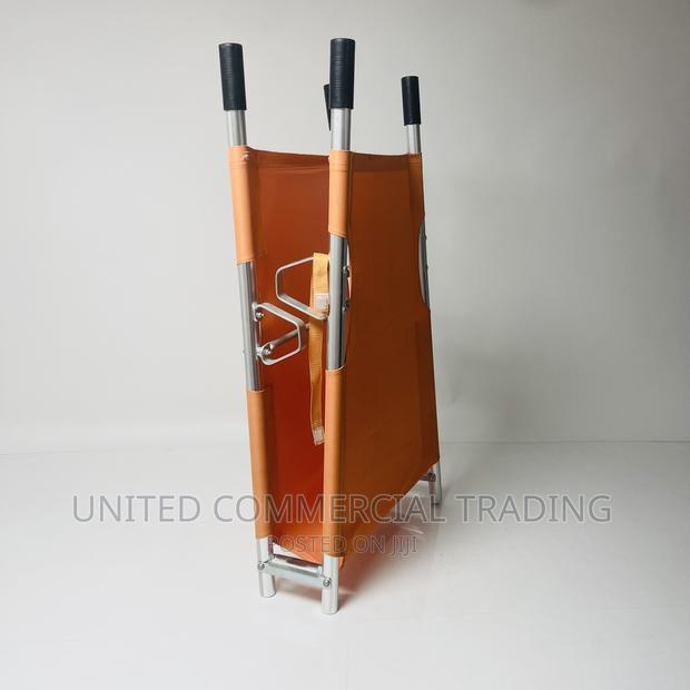 Stretcher Orange · Photo 5