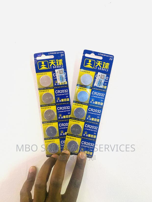 Original TMMQ Cmos Battery Cr2032 3V · Photo 3