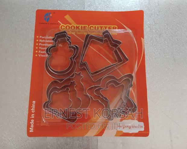 Cookie Cutter · Photo 1