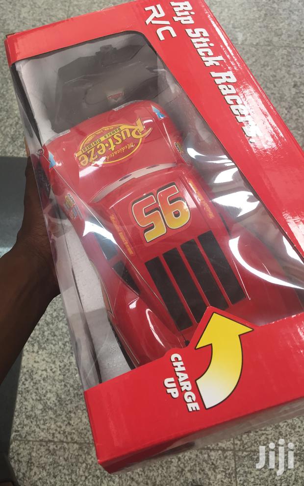 Racing Car With Remote And Lightning · Photo 1