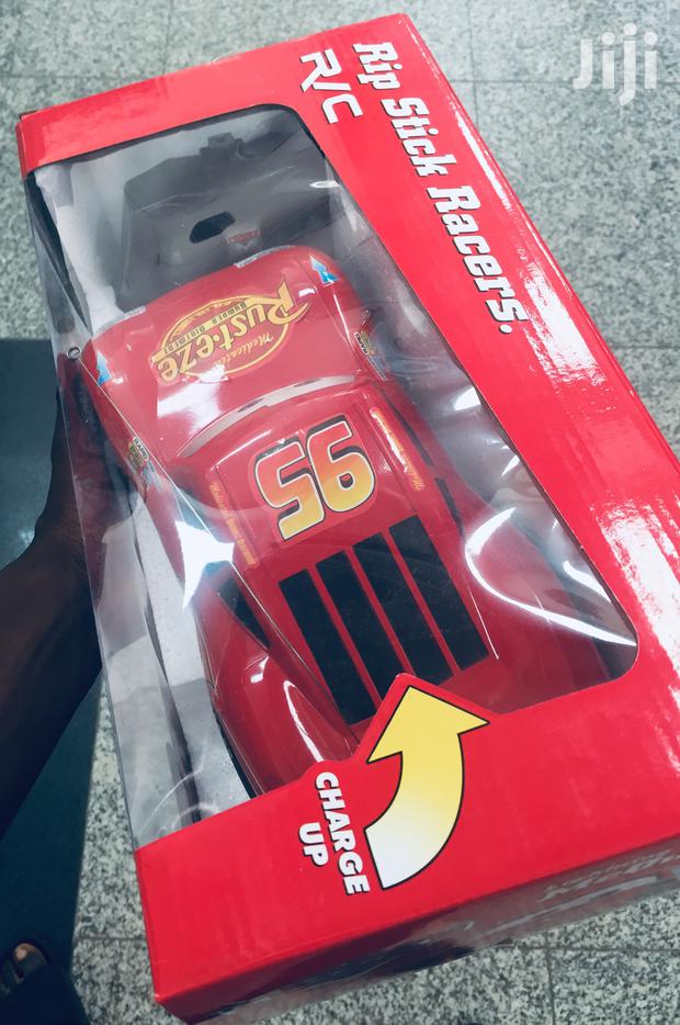 Racing Car With Remote And Lightning · Photo 2