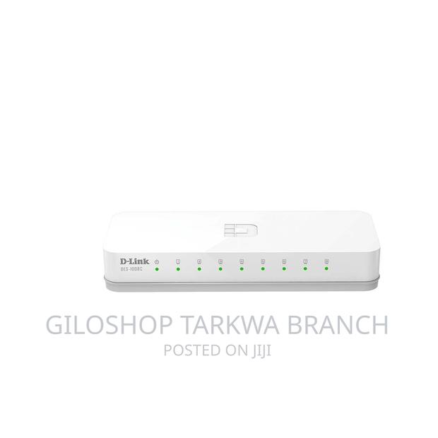 D-Link 8 PORT 10/100mbps Unmanaged Switch · Photo 1
