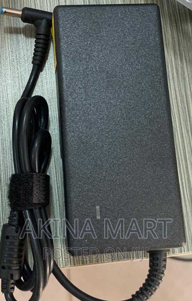 Hp Blue Pin Charger HP Small Pin Charger 19.5 · Photo 2