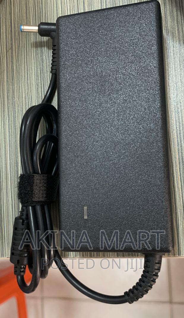 Hp Blue Pin Charger HP Small Pin Charger 19.5 · Photo 3