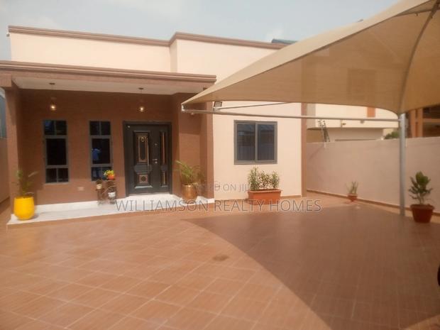 Luxury/Fresh 4bedrms Furnished Hse 4rent,Spintex · Photo 1