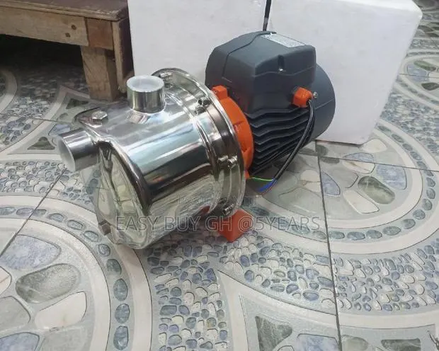 Pump Quality Brand New Engines Leo Water Pump. · Photo 1