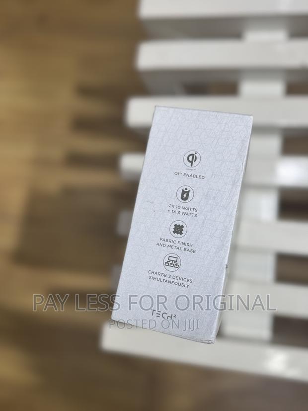3 Device Wireless Charging Pad · Photo 5